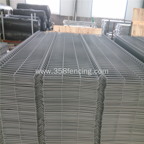 Wholesale Cheap Highway Iron Wire Mesh Fence